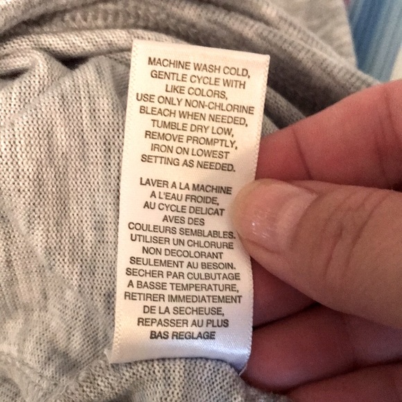 3/20$ Winners large Jaclyn Intimates nightgown - Picture 7 of 7